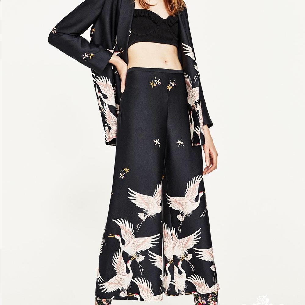 SOLD! Zara Stork Printed Kimono Culottes Pants - Picture 1 of 8